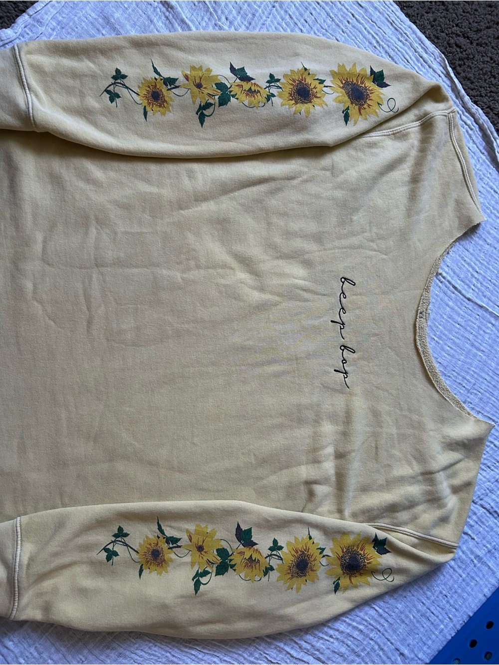 Sunflower Graphic Yellow Crewneck Sweatshirt